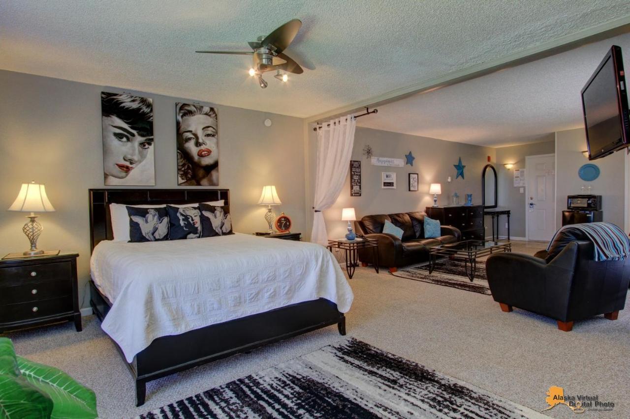 Anchorage Uptown Suites Екстериор снимка